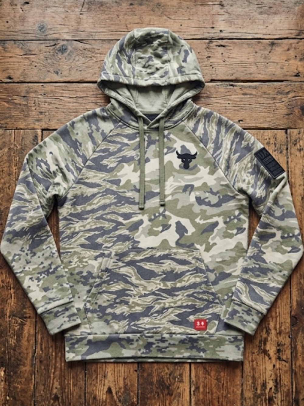 Under Armour Green and Gray Camo Sweatshirt
